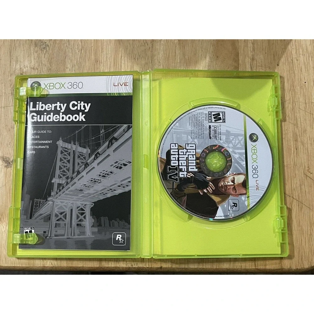 Grand Theft Auto IV (Microsoft Xbox 360, 2008) Complete‎ w/ Manual